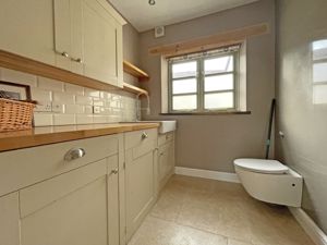 Photo 29- click for photo gallery